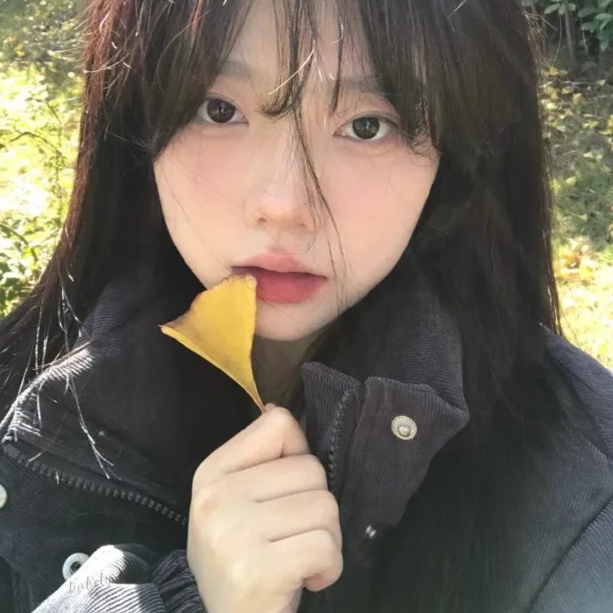 窗外是蓝星